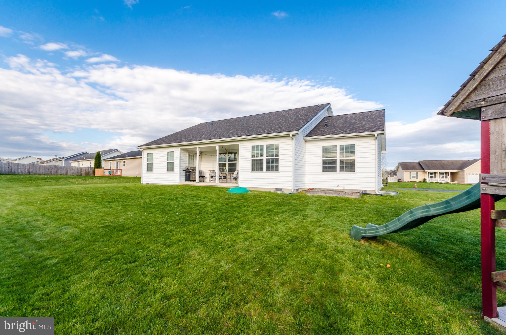 SPRING HILL - Residential