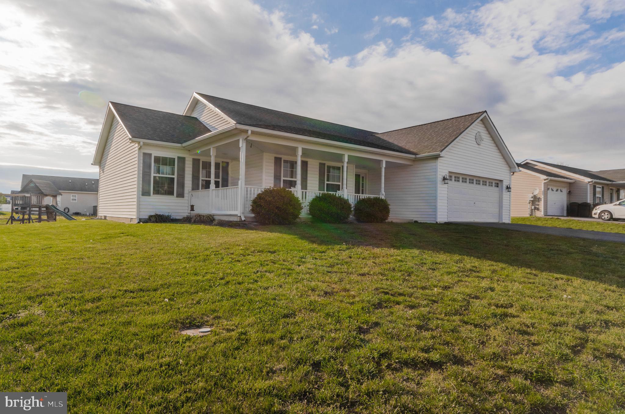 SPRING HILL - Residential