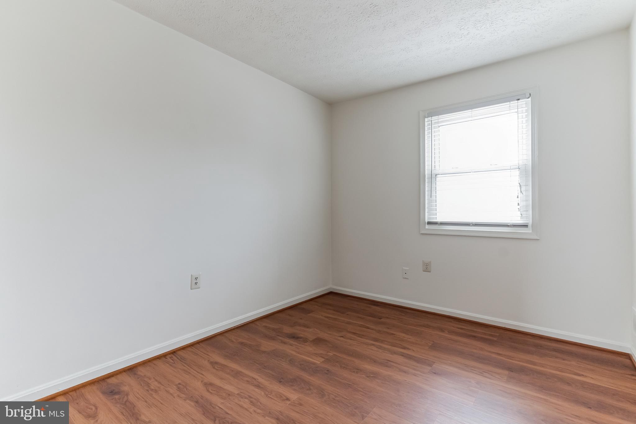 IRONGATE - Residential Lease