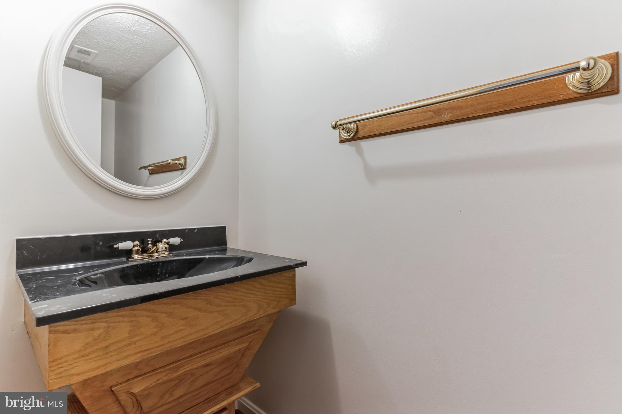 IRONGATE - Residential Lease