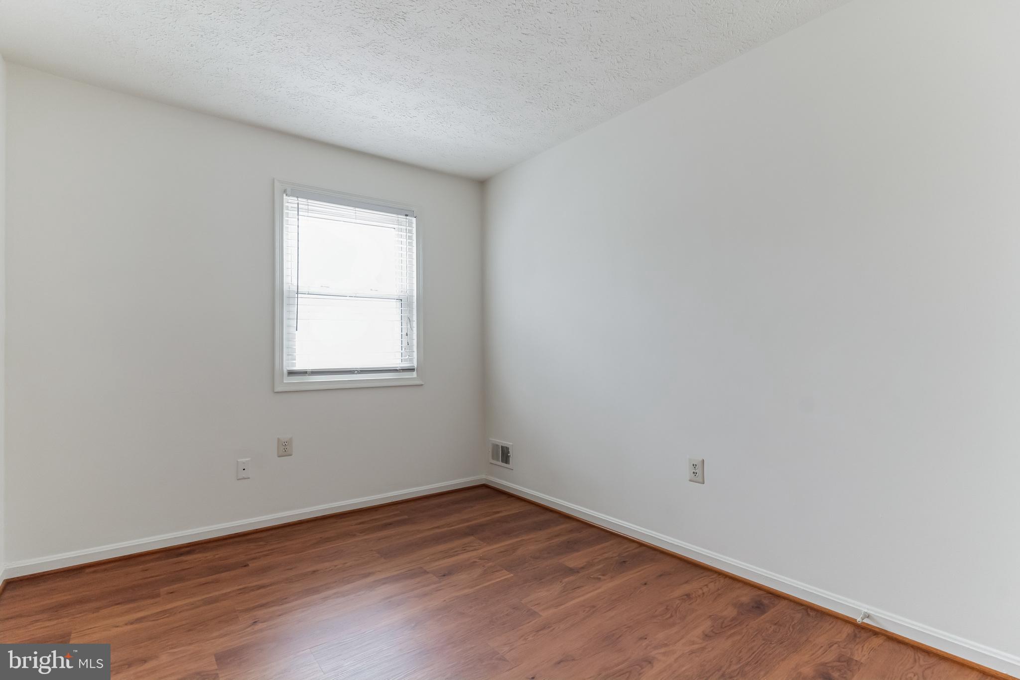 IRONGATE - Residential Lease