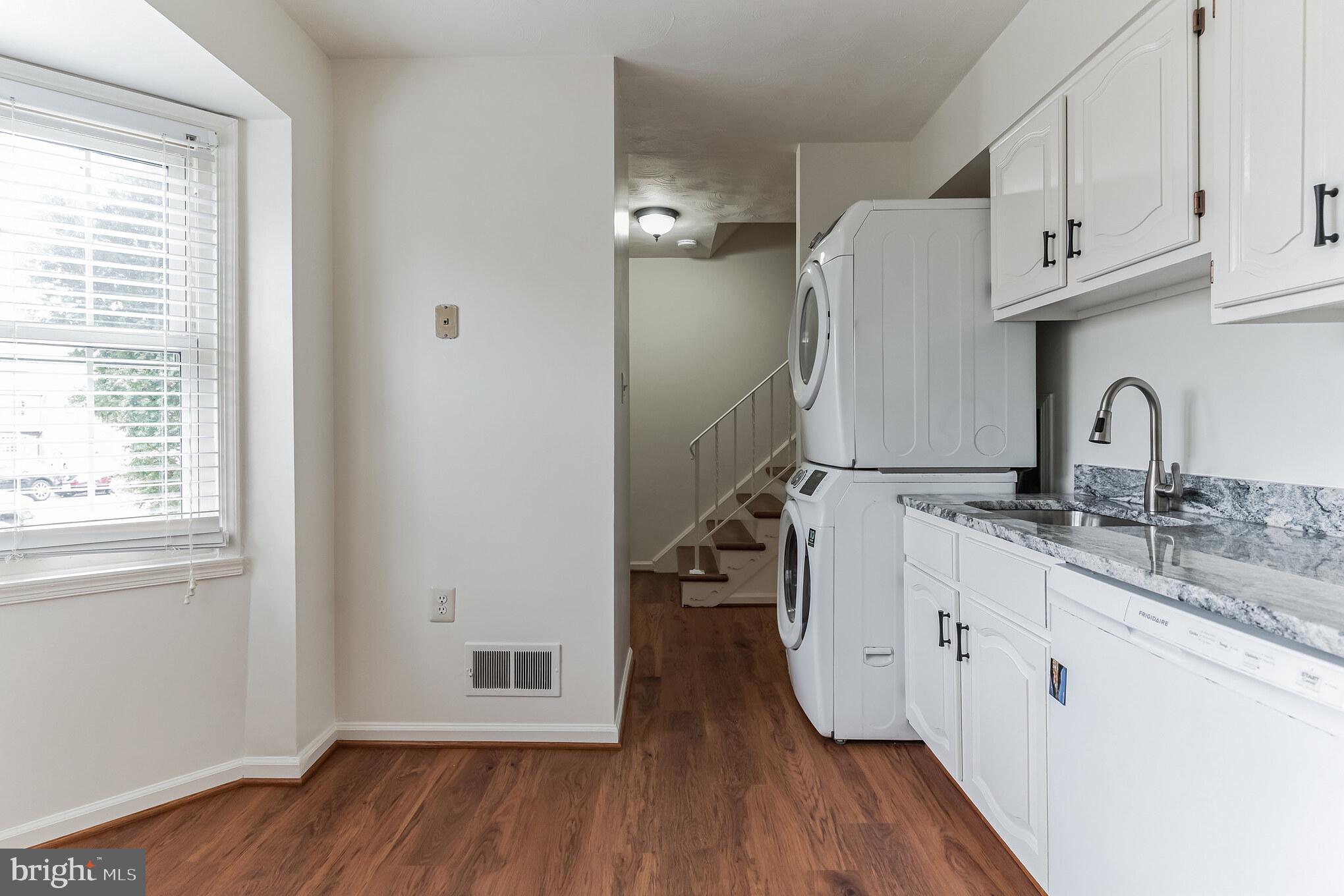 IRONGATE - Residential Lease