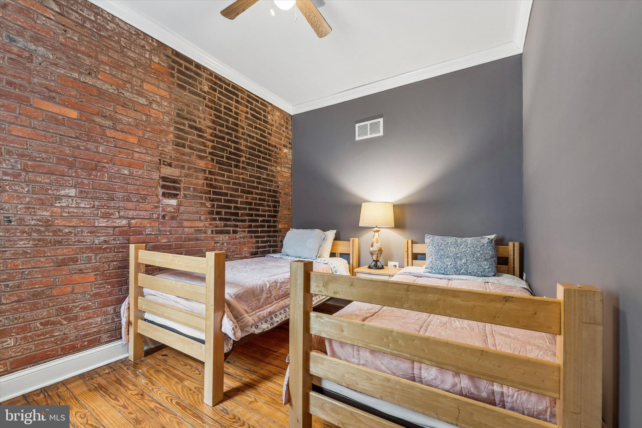 WASHINGTON SQ WEST - Residential Income