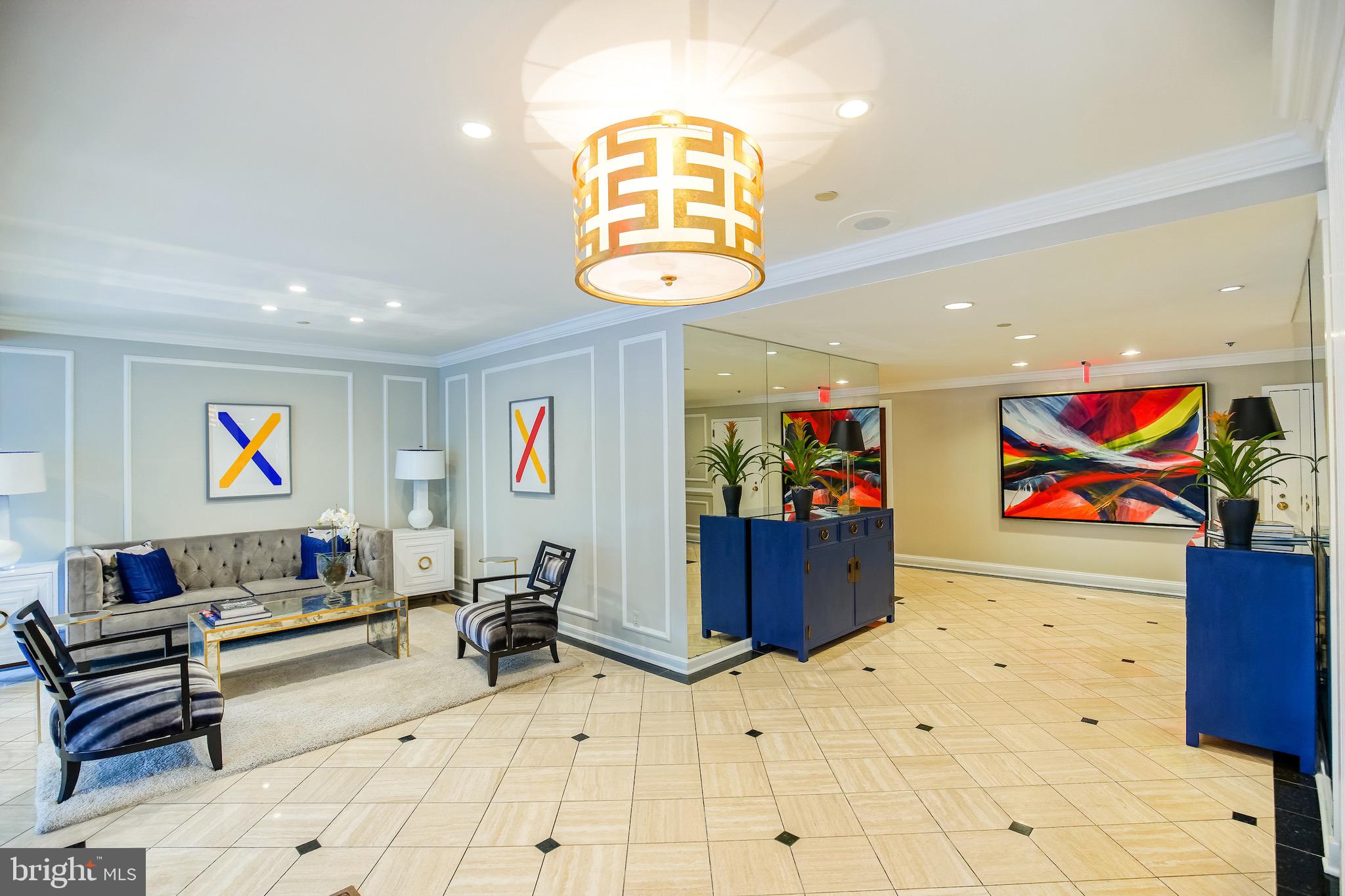 ROSSLYN - Residential