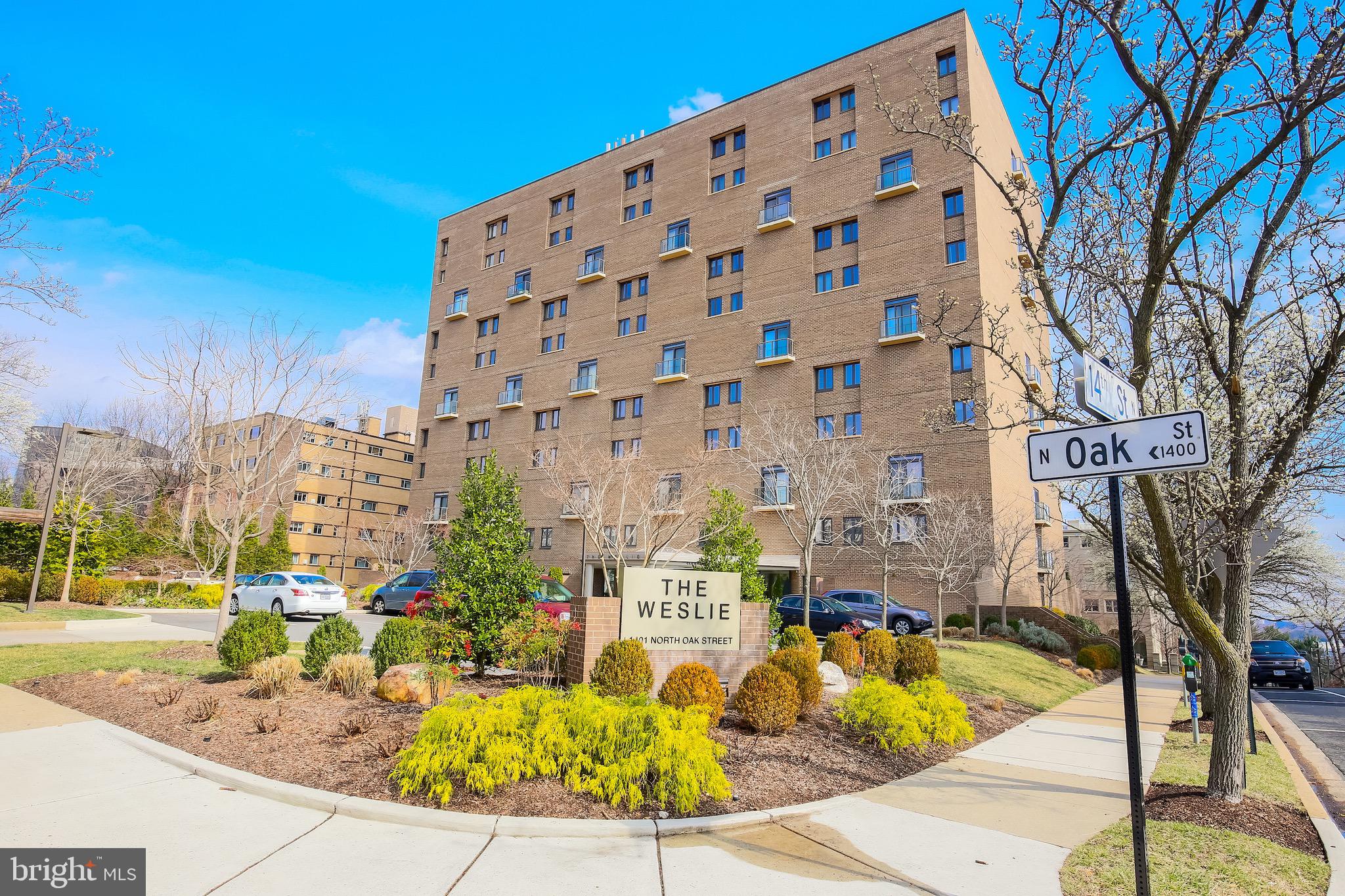 ROSSLYN - Residential