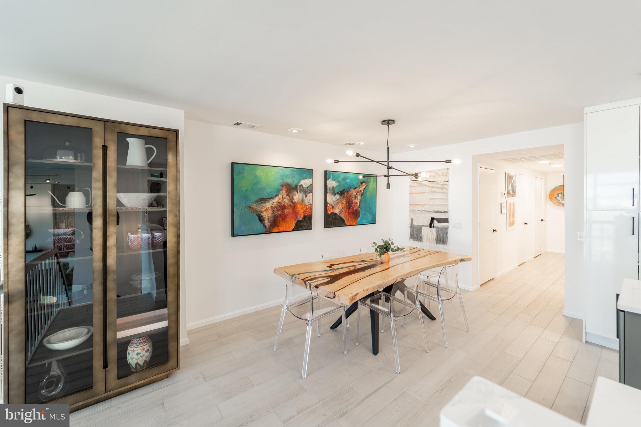 ROSSLYN - Residential