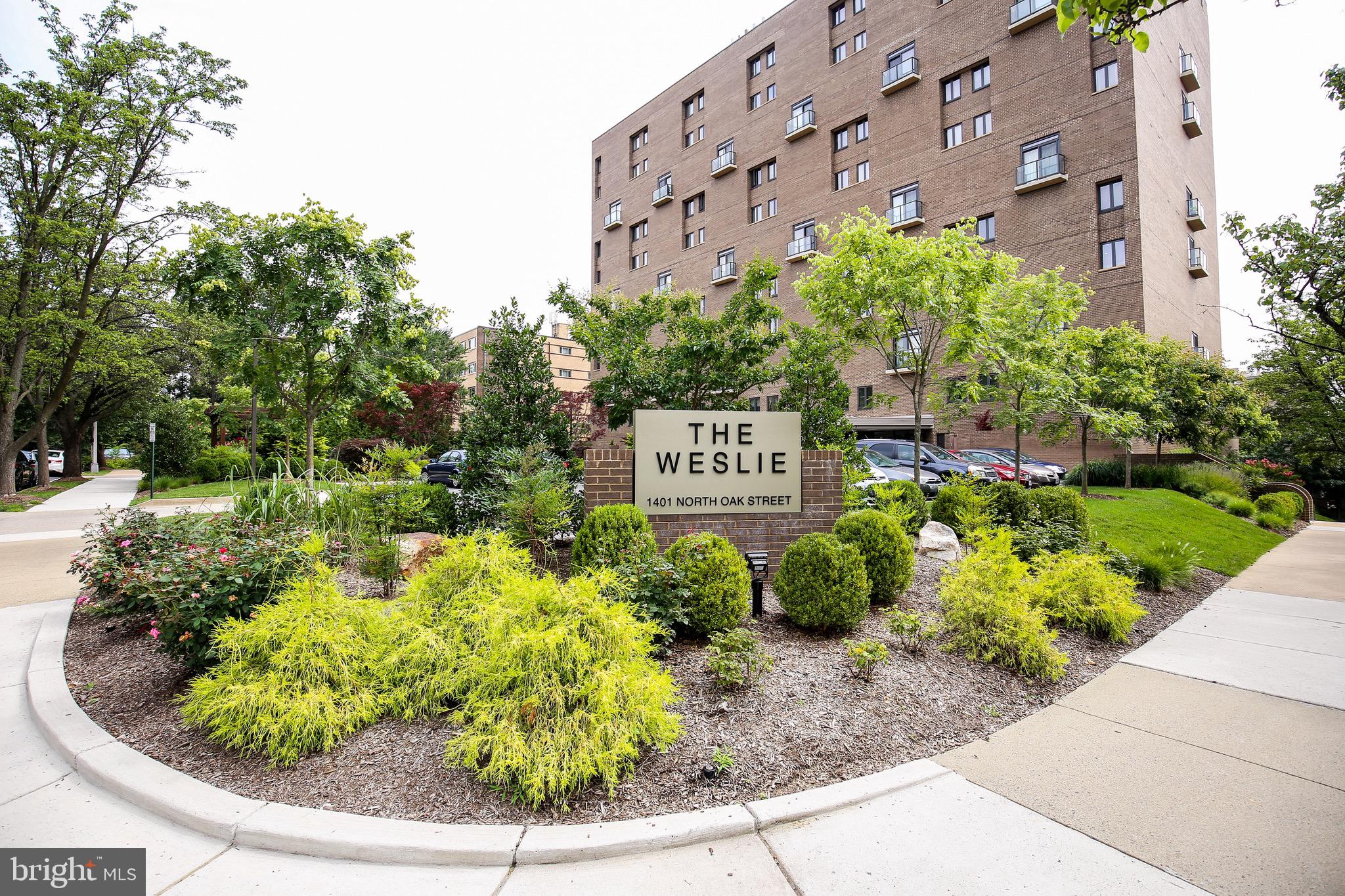 ROSSLYN - Residential