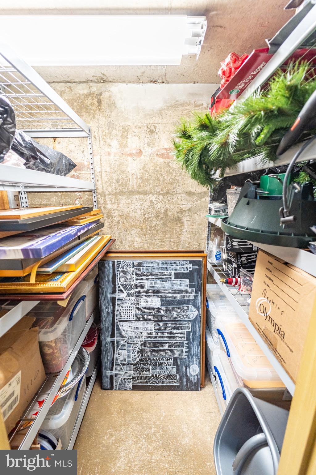 ROSSLYN - Residential