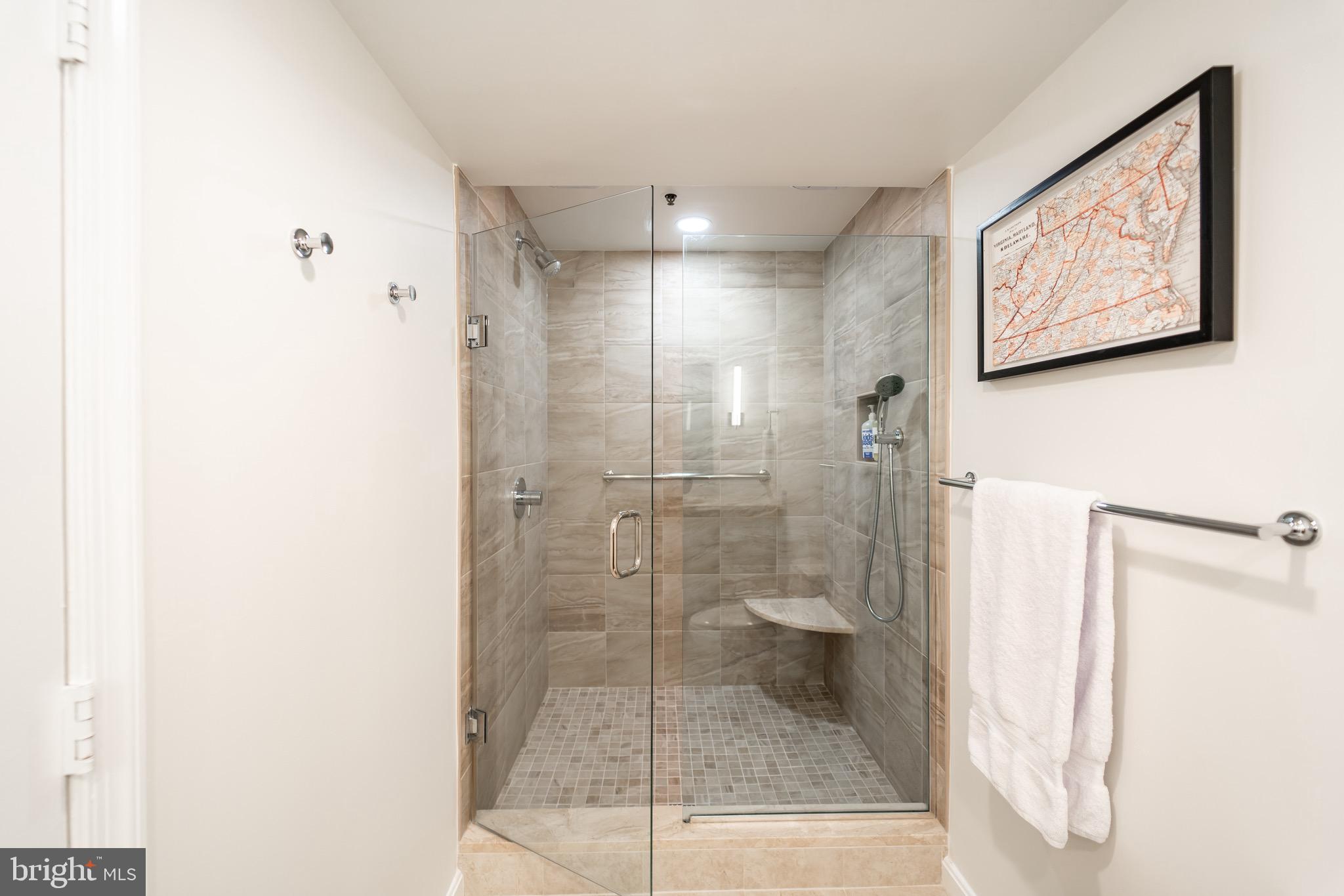 ROSSLYN - Residential