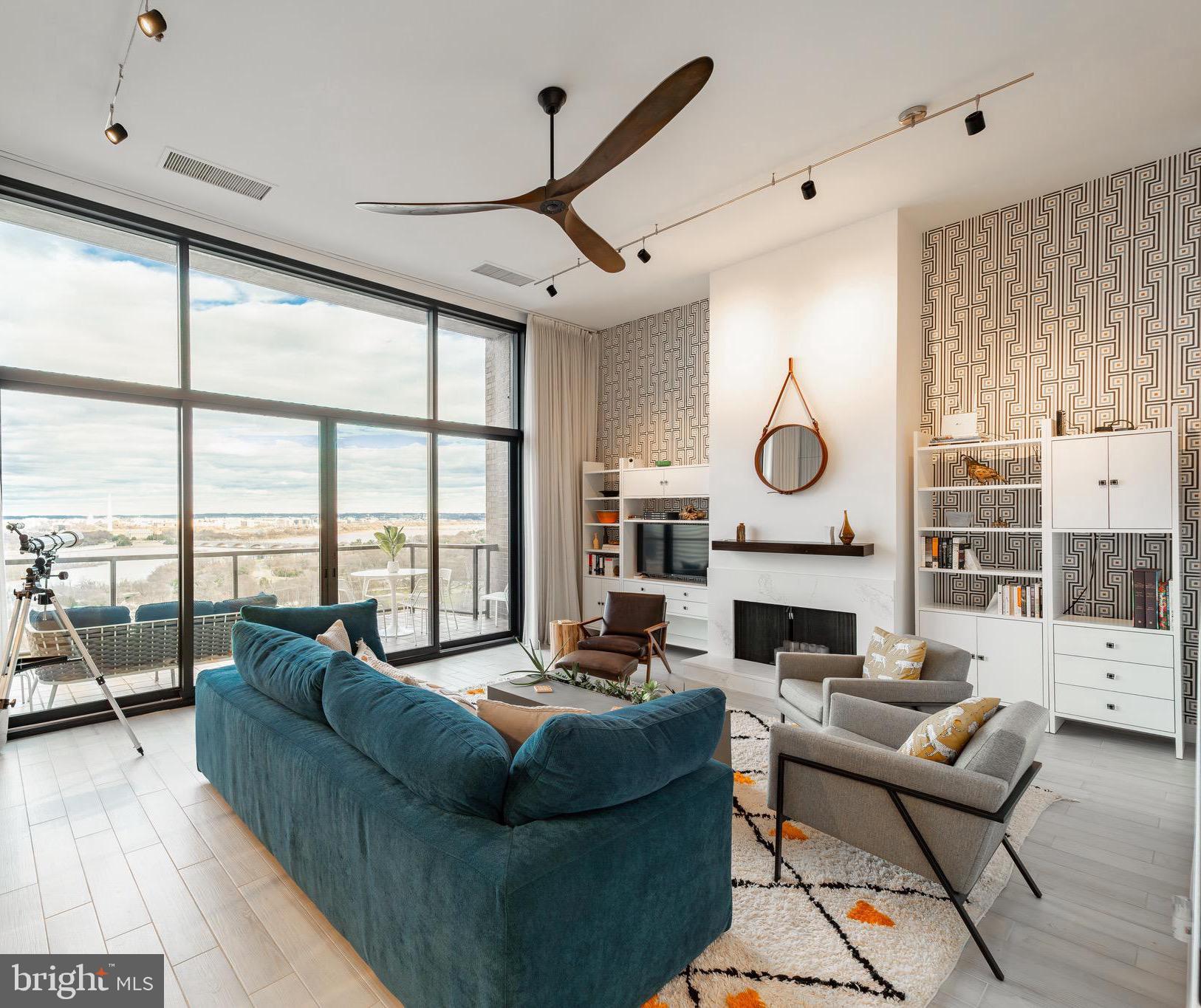 ROSSLYN - Residential