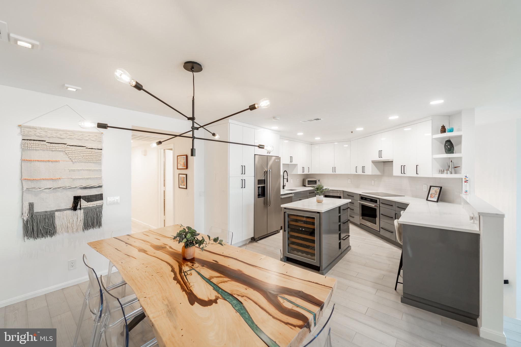 ROSSLYN - Residential