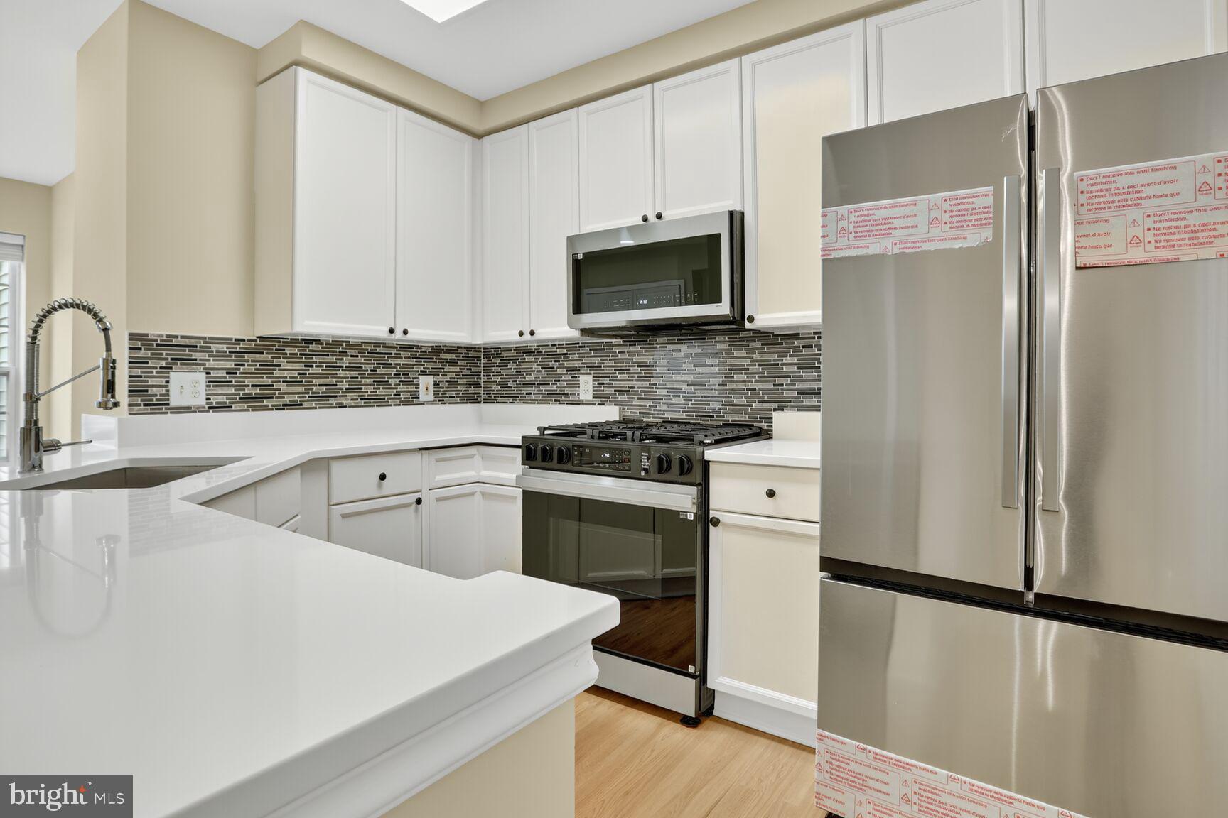 MANORS AT MCNAIR FARMS - Residential