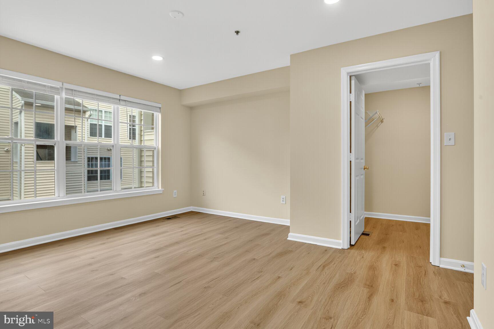 MANORS AT MCNAIR FARMS - Residential