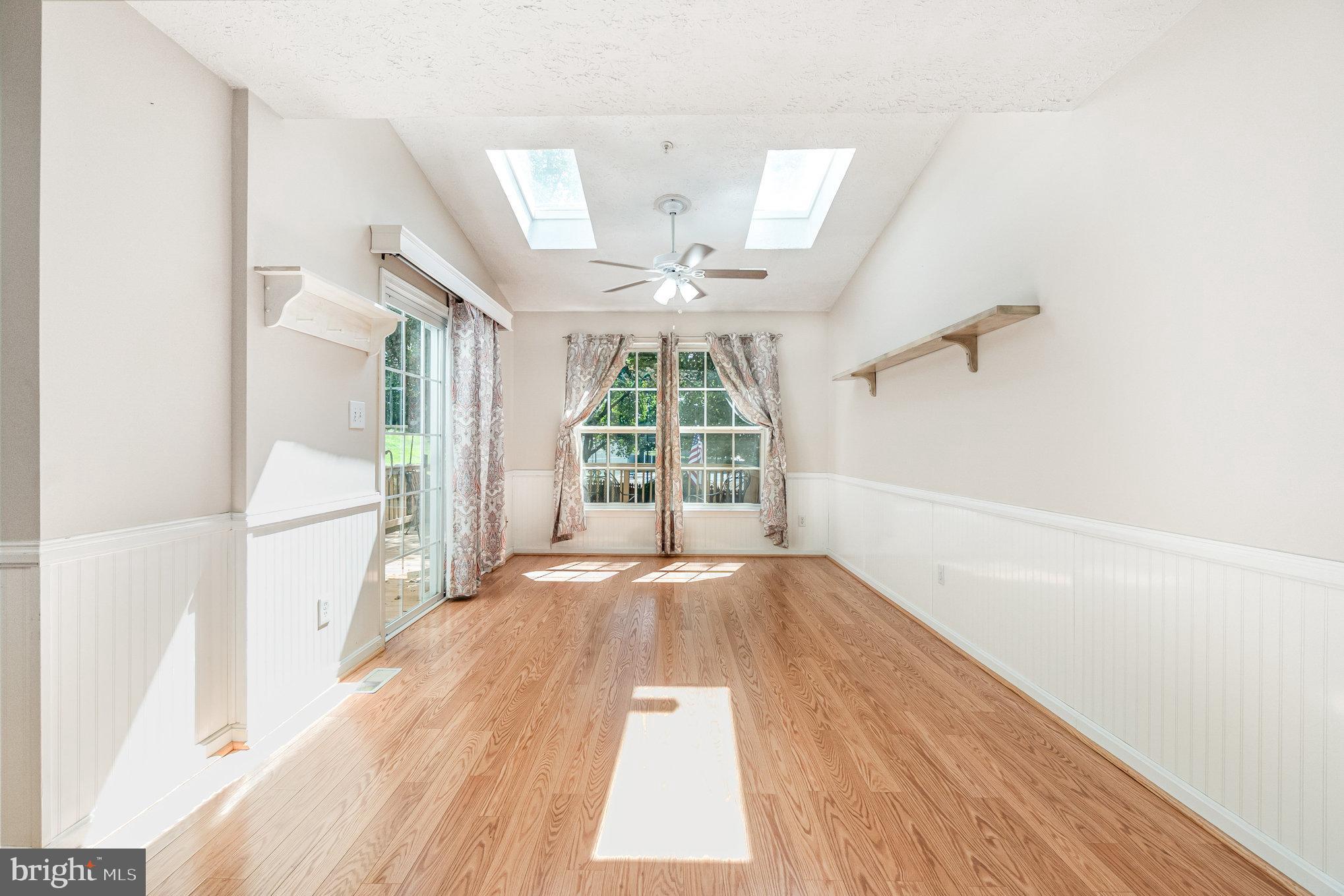 CONSTANT WOODS - Residential