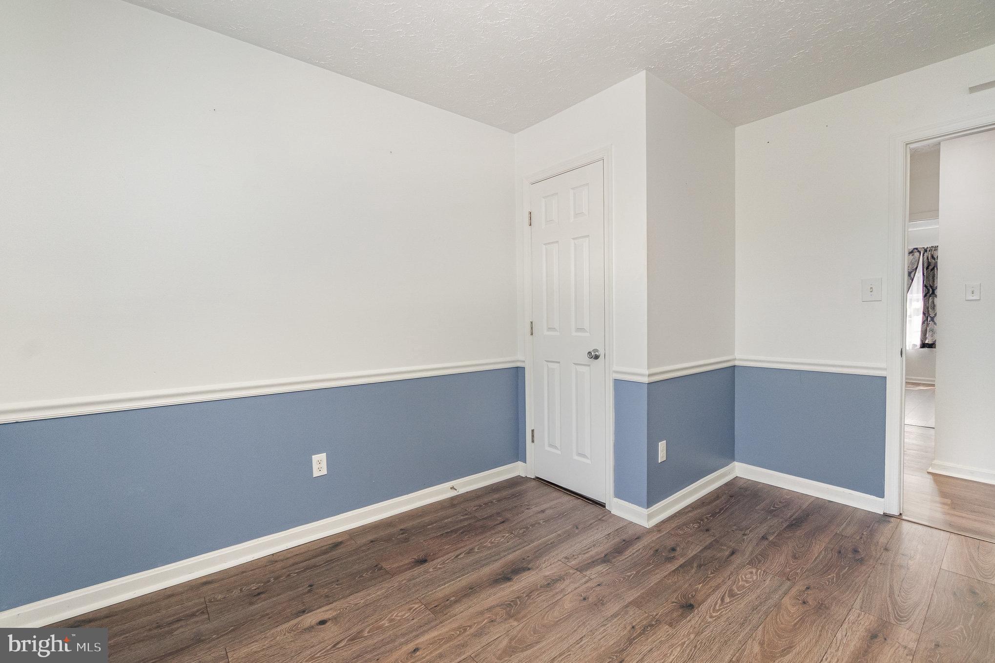 CONSTANT WOODS - Residential