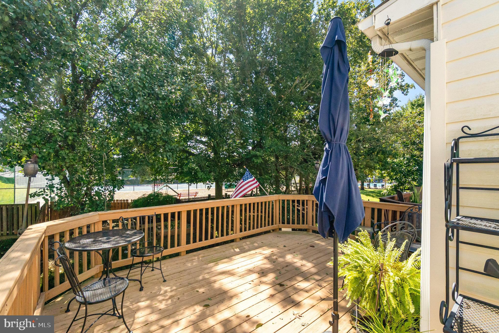 CONSTANT WOODS - Residential