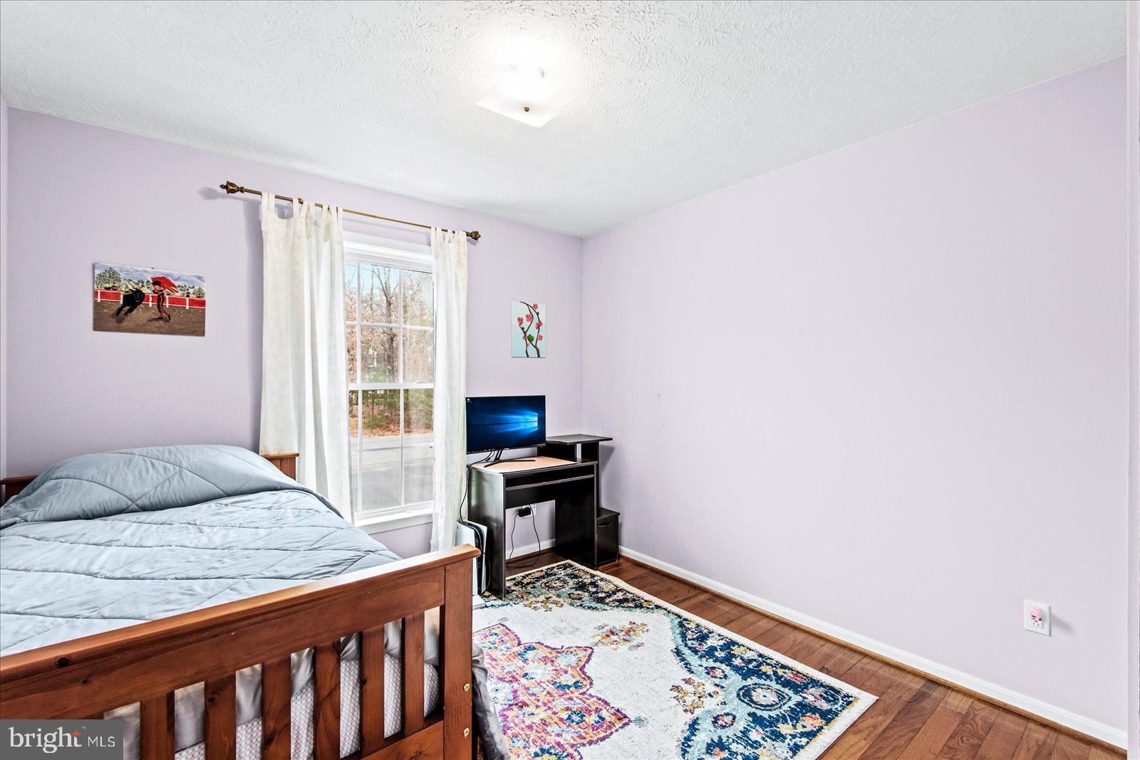 FALCON RIDGE - Residential