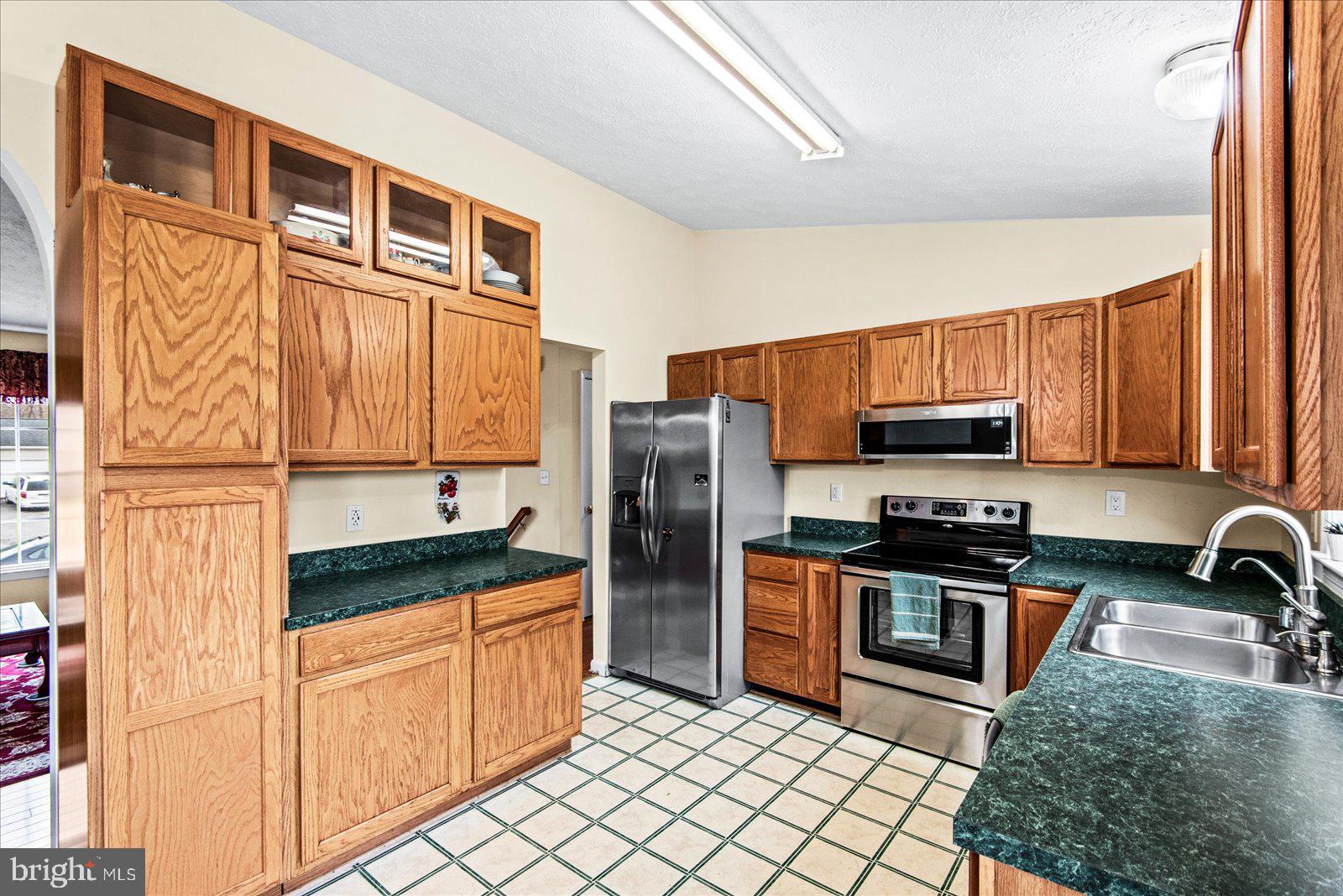 FALCON RIDGE - Residential