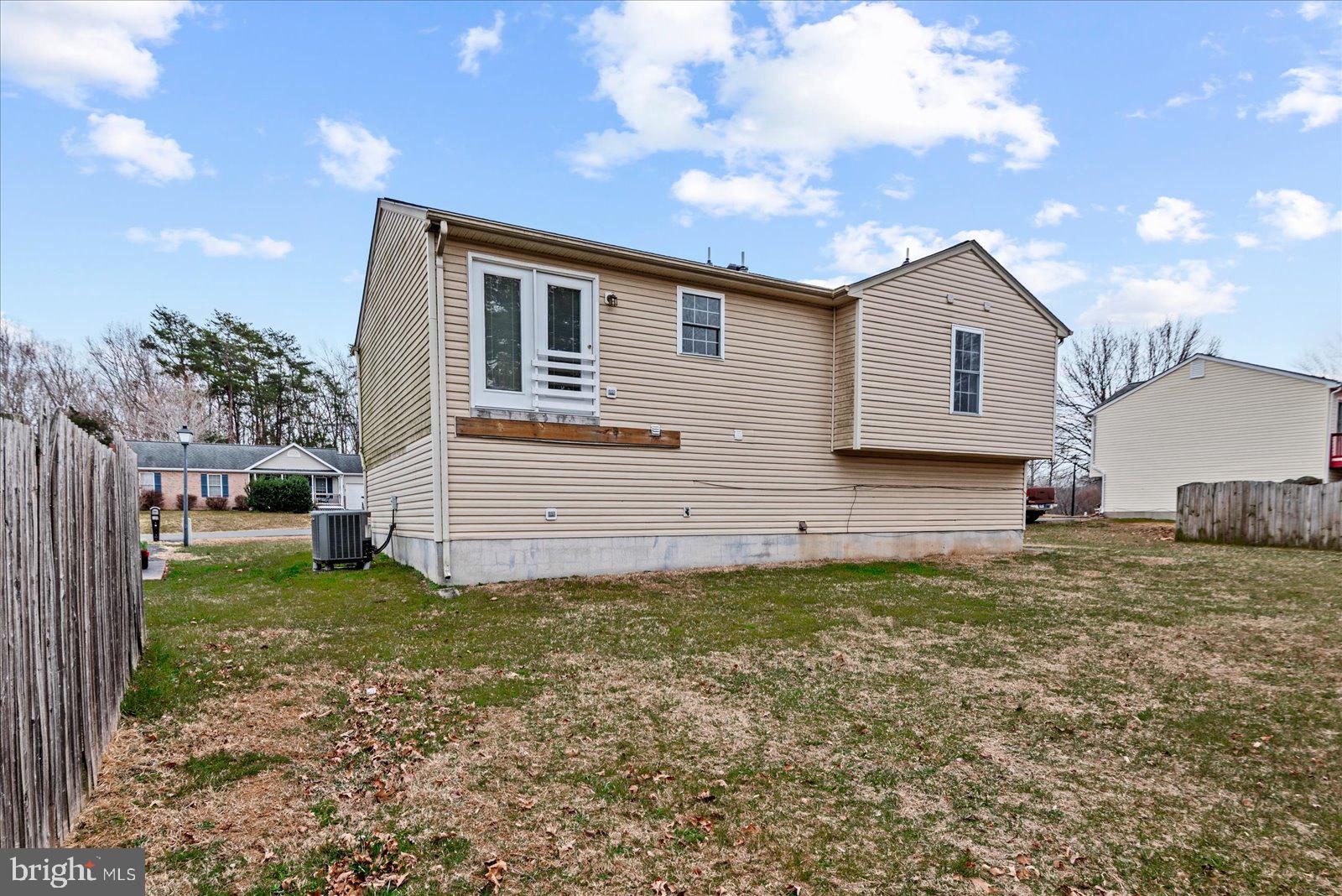 FALCON RIDGE - Residential