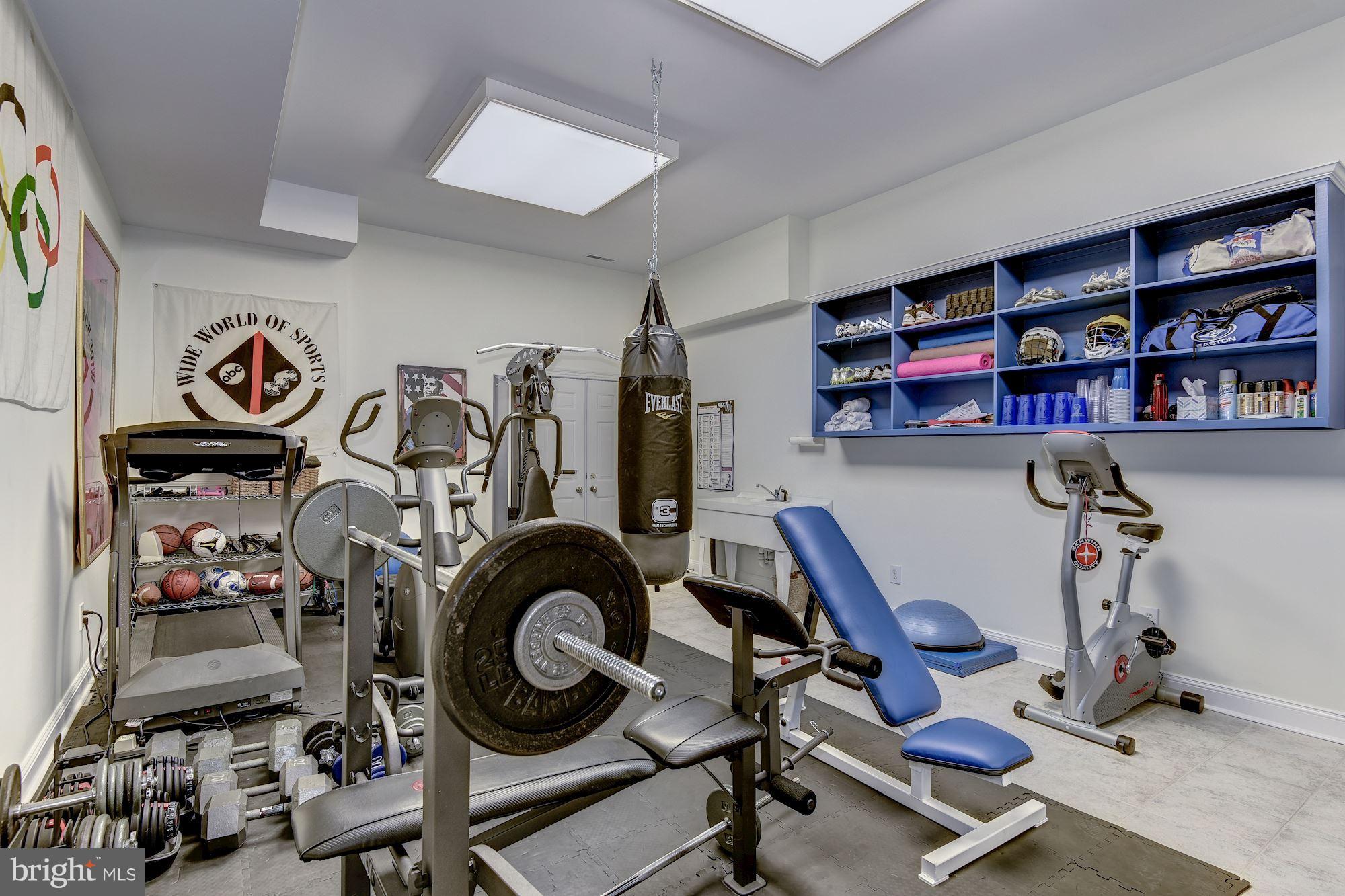 AVENEL - Residential