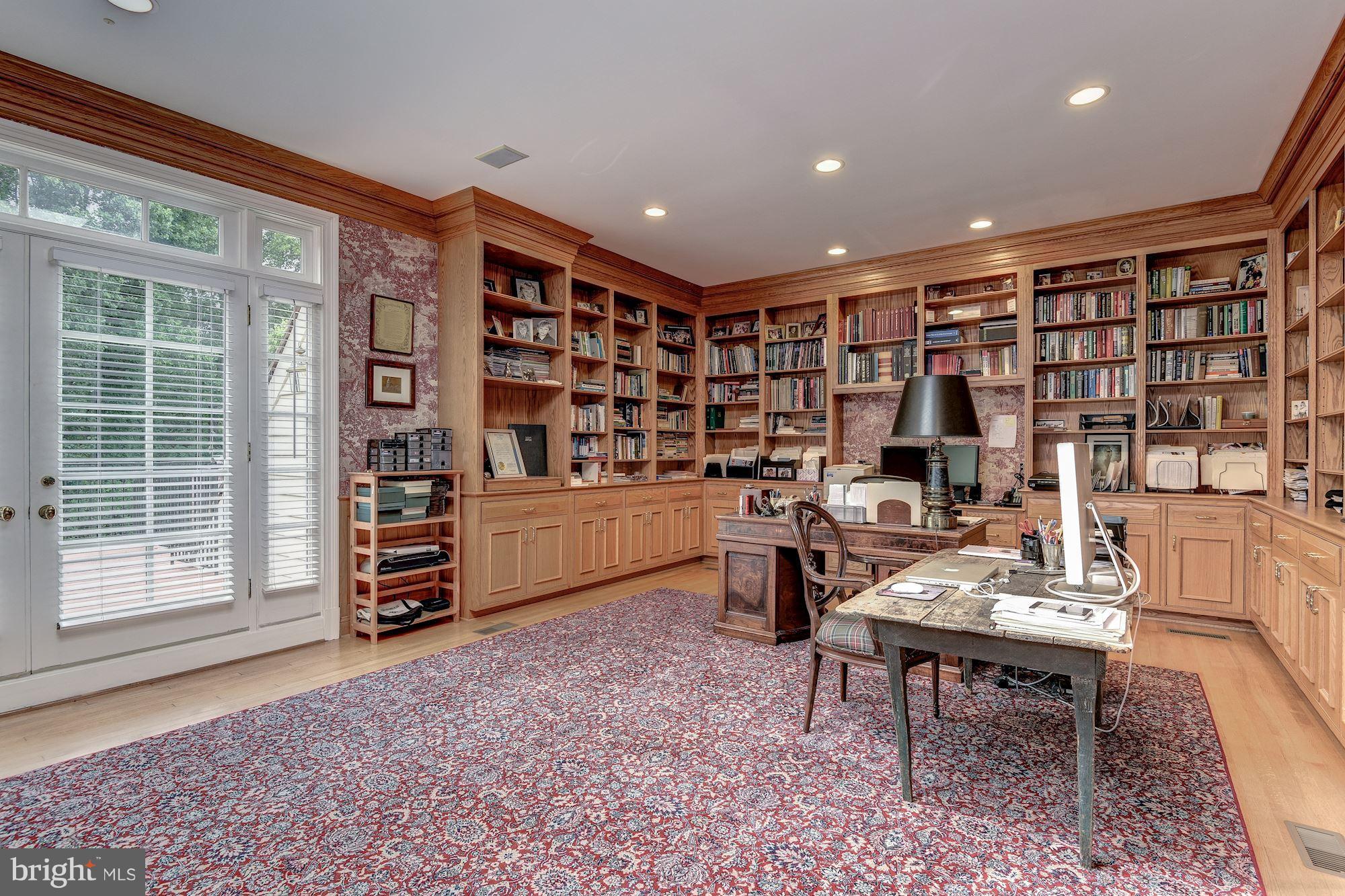 AVENEL - Residential