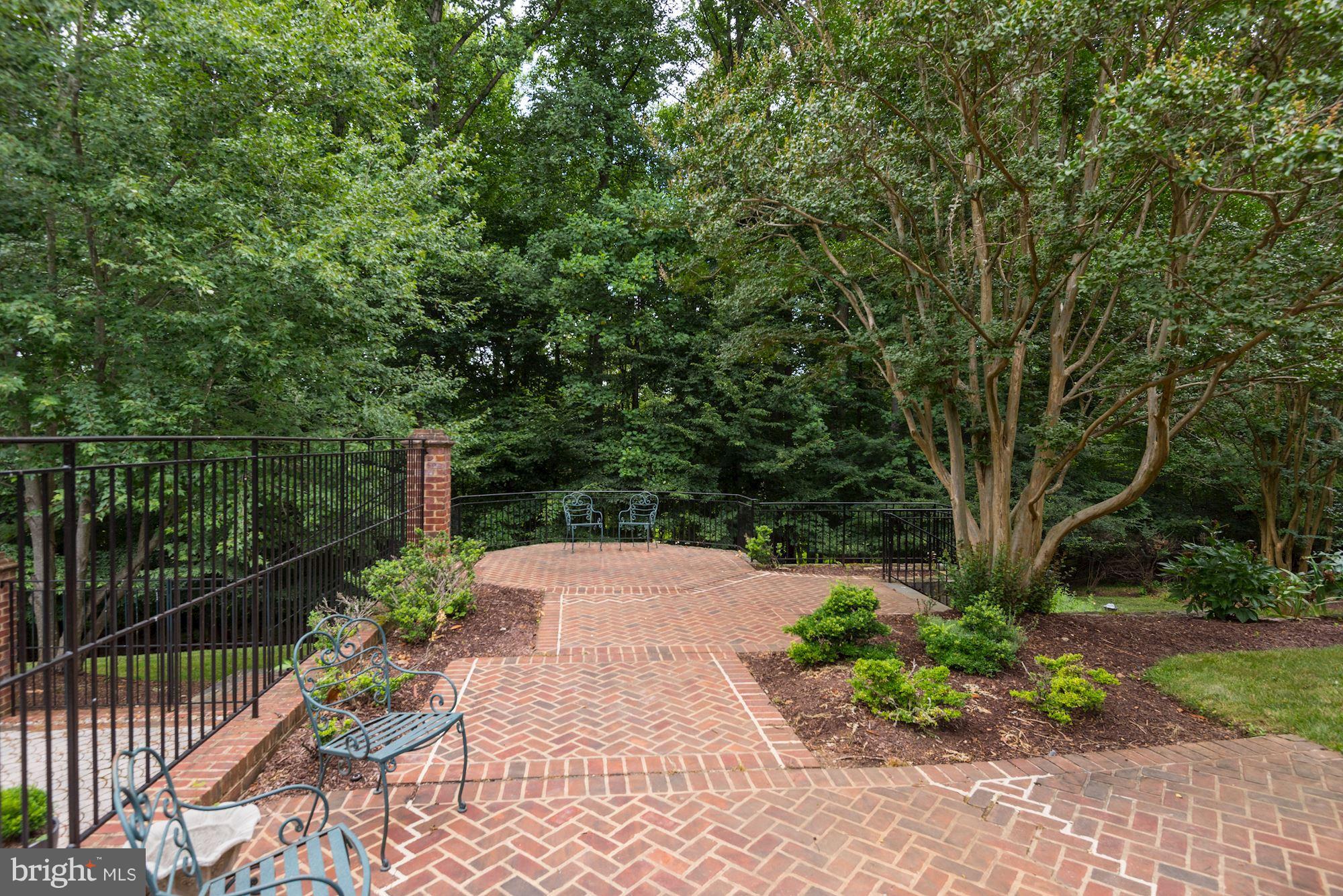 AVENEL - Residential