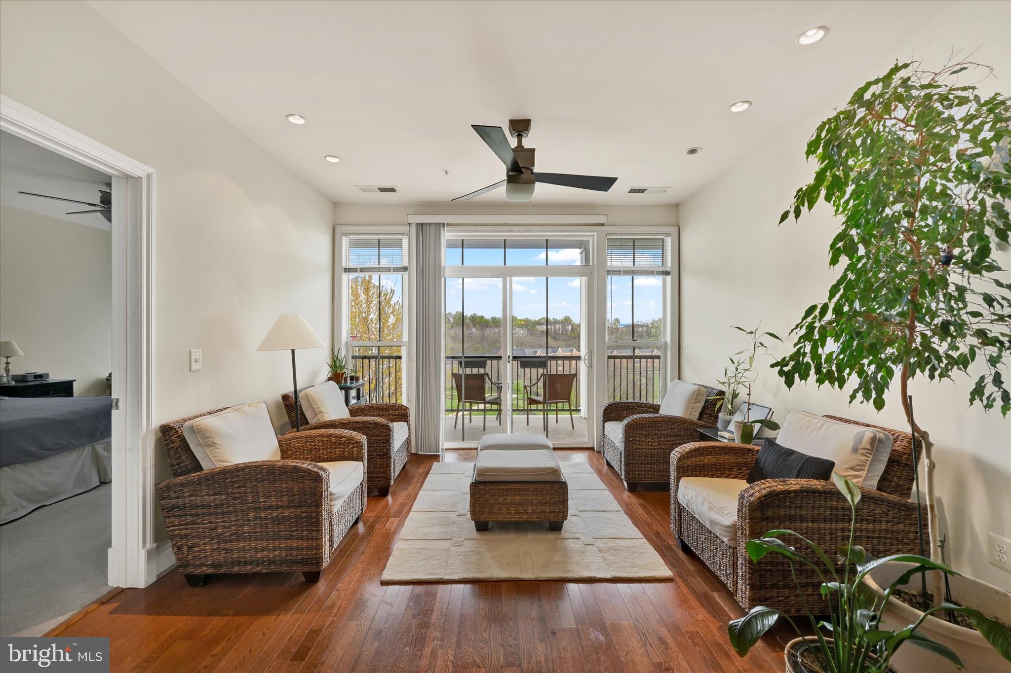 THE BLUFFS AT QUARRY LAKE - Residential