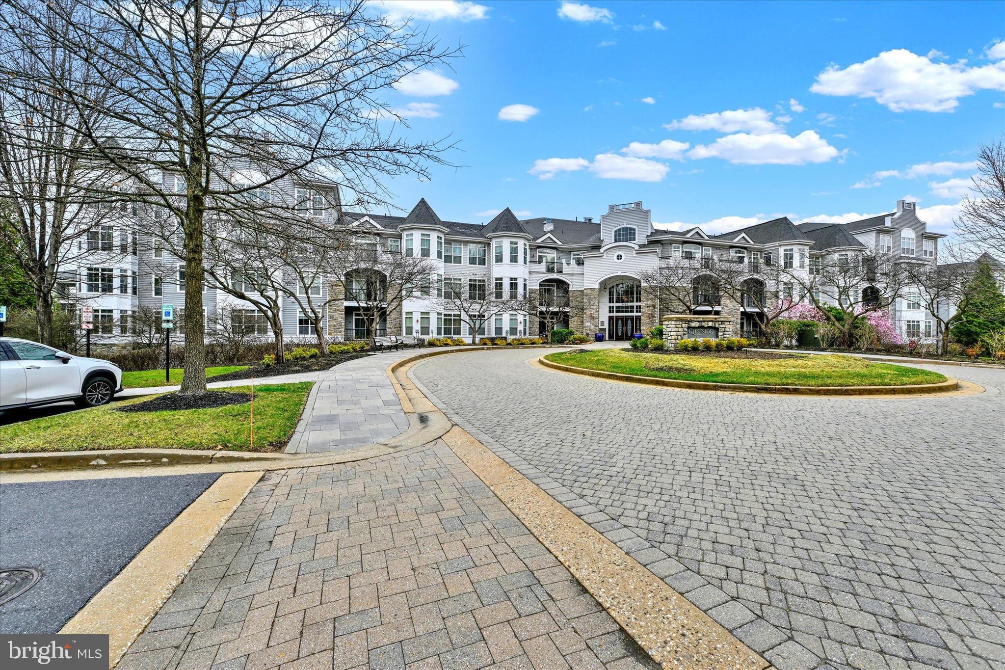 3000 STONE CLIFF DRIVE 205