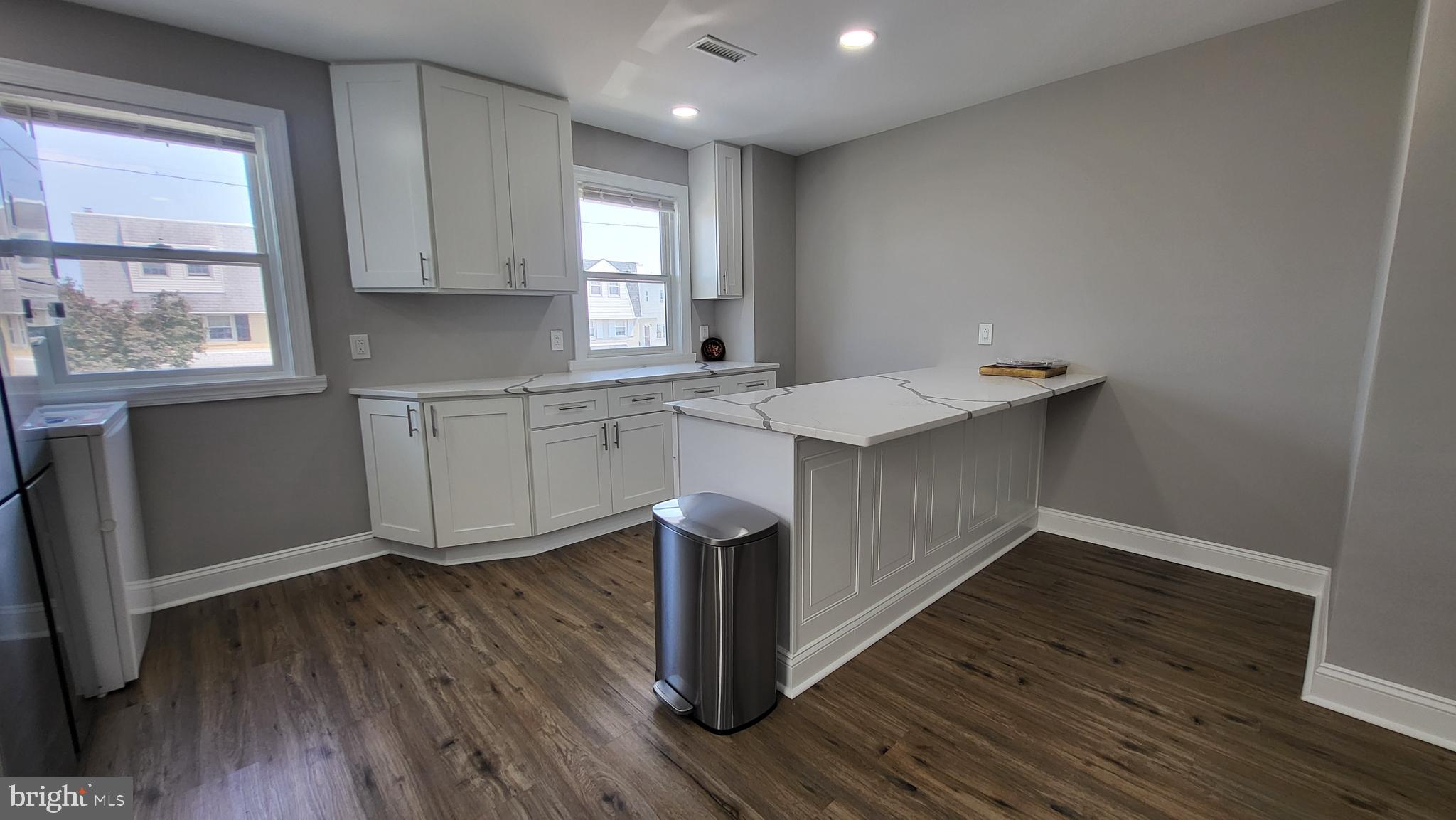 PHILADELPHIA (NORTHEAST) - Residential