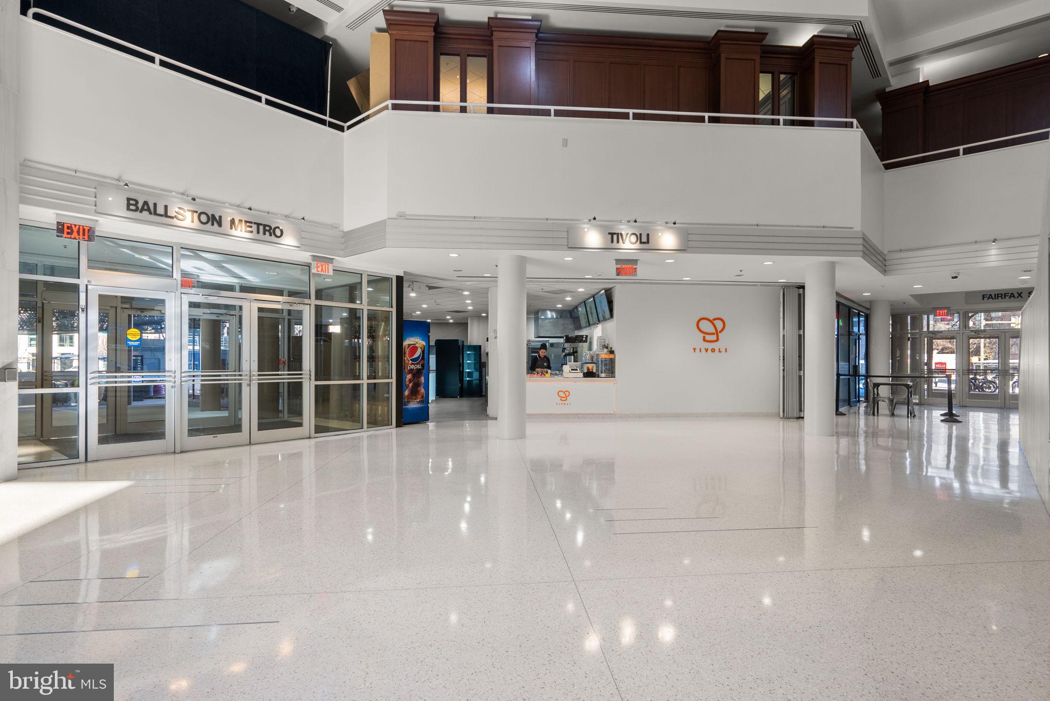 ALTA VISTA CONDO - Residential Lease