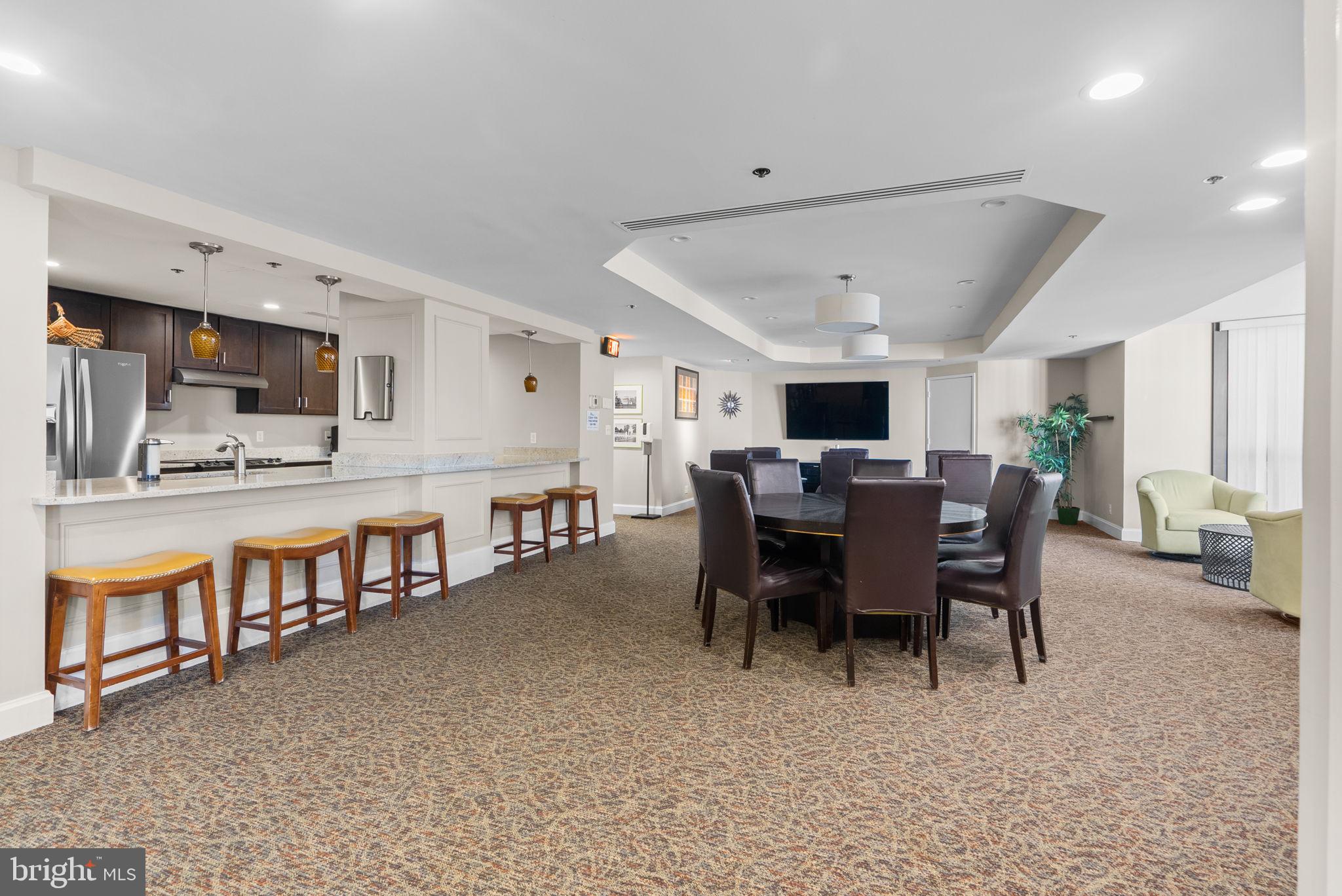 ALTA VISTA CONDO - Residential Lease