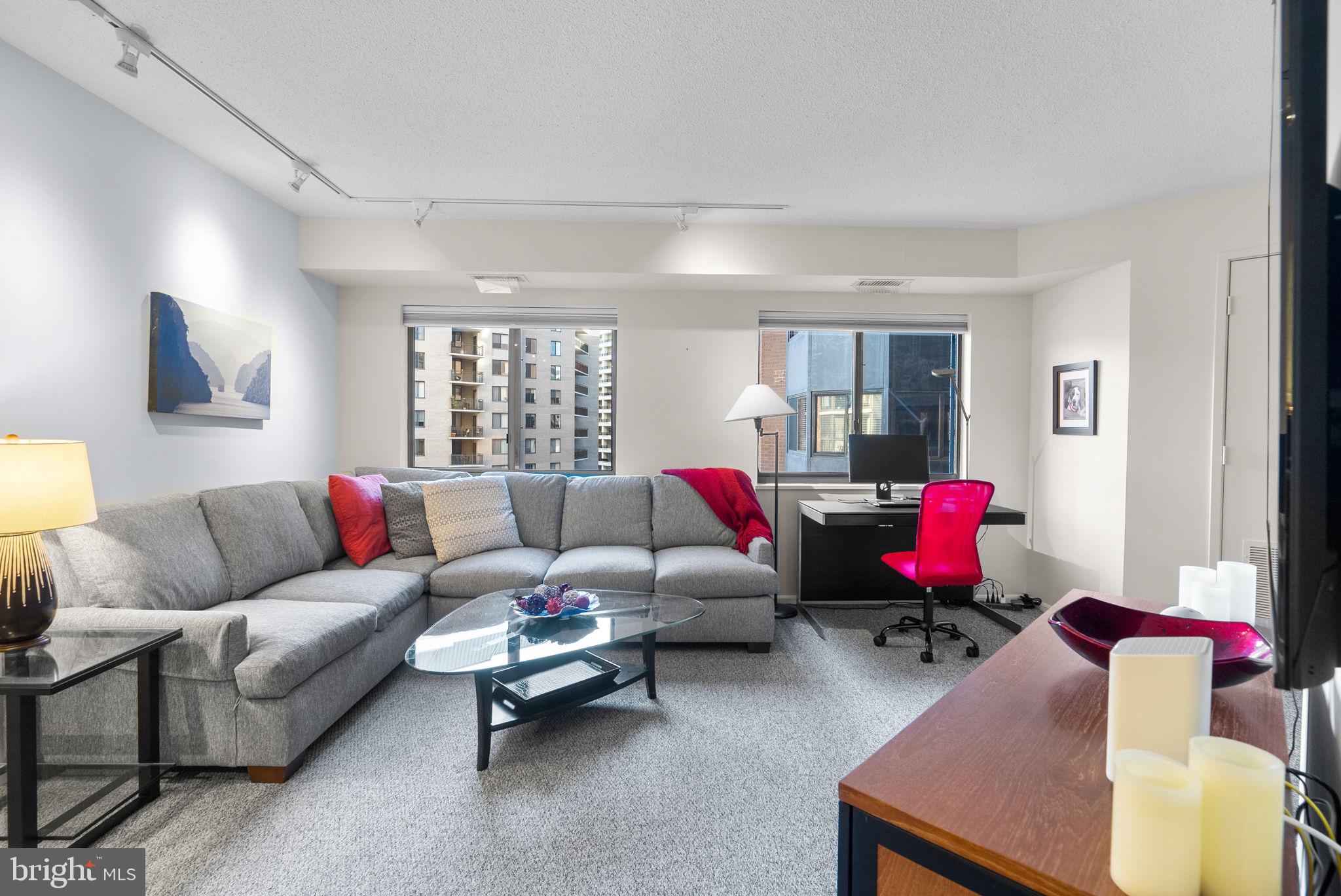 ALTA VISTA CONDO - Residential Lease