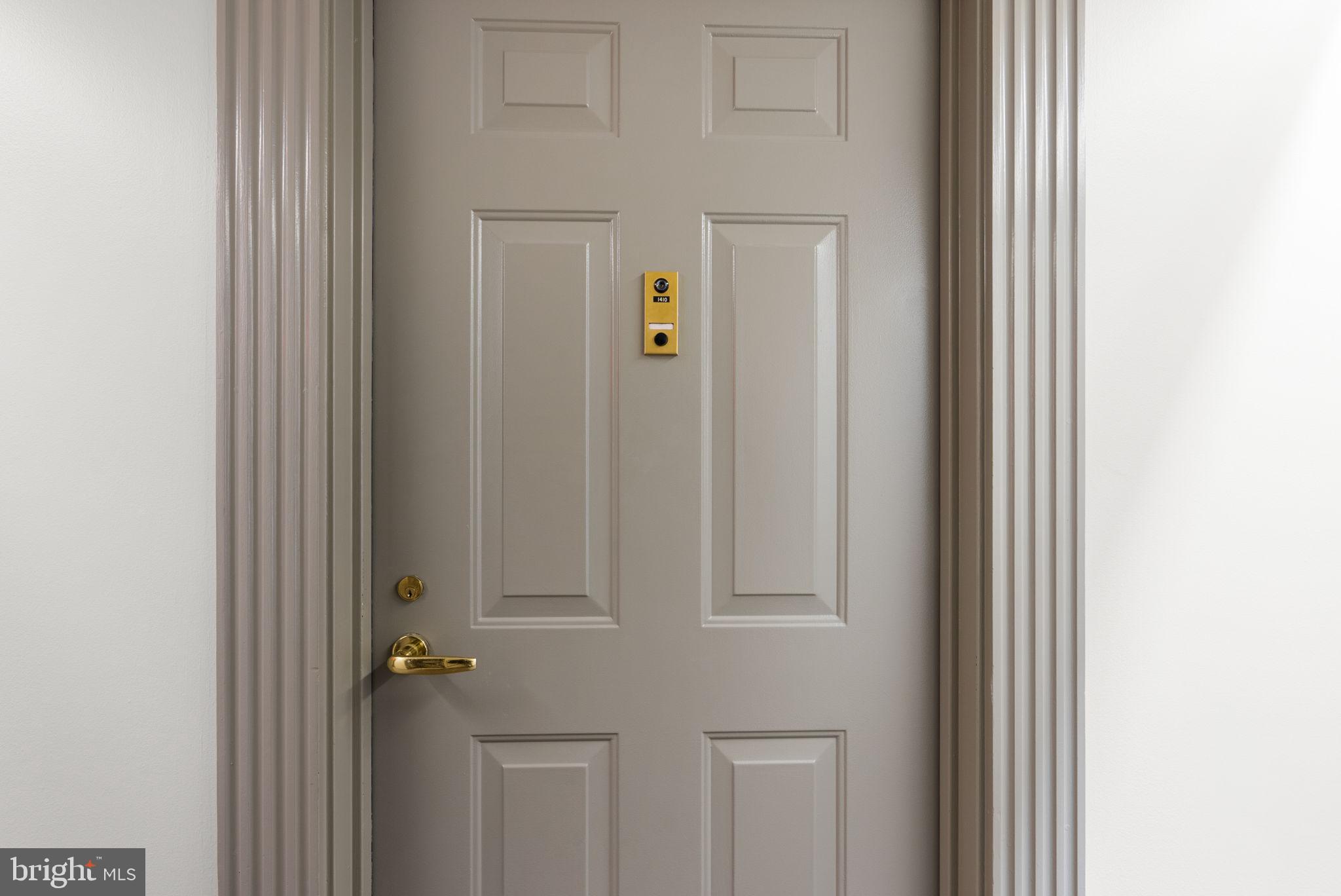 900 N STAFFORD STREET 1410