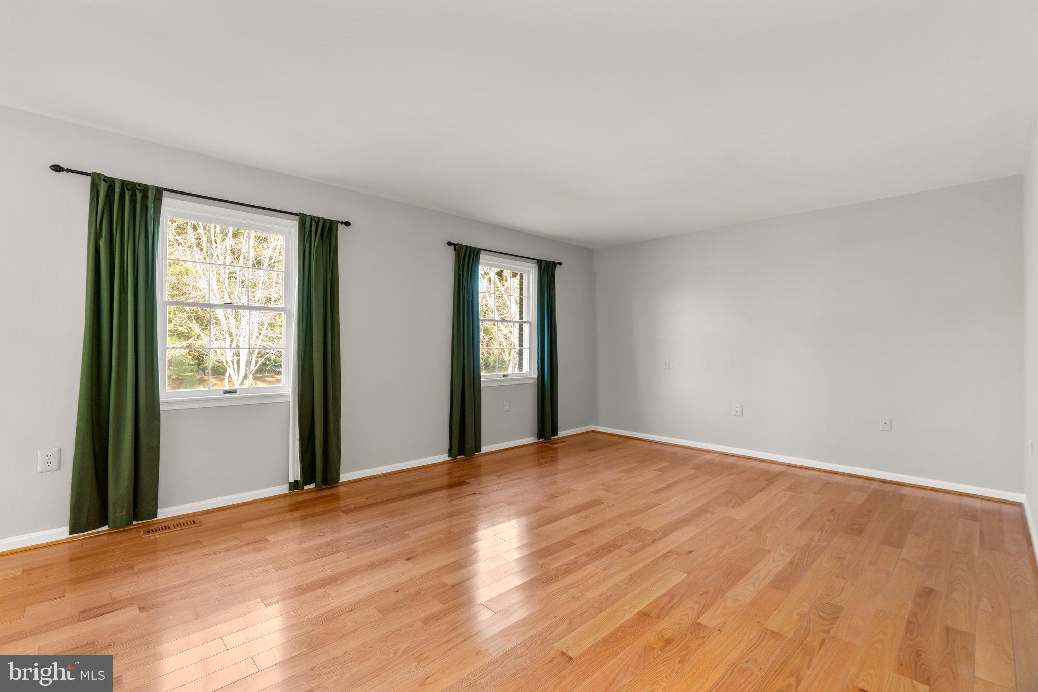 KALMIA FARMS - Residential