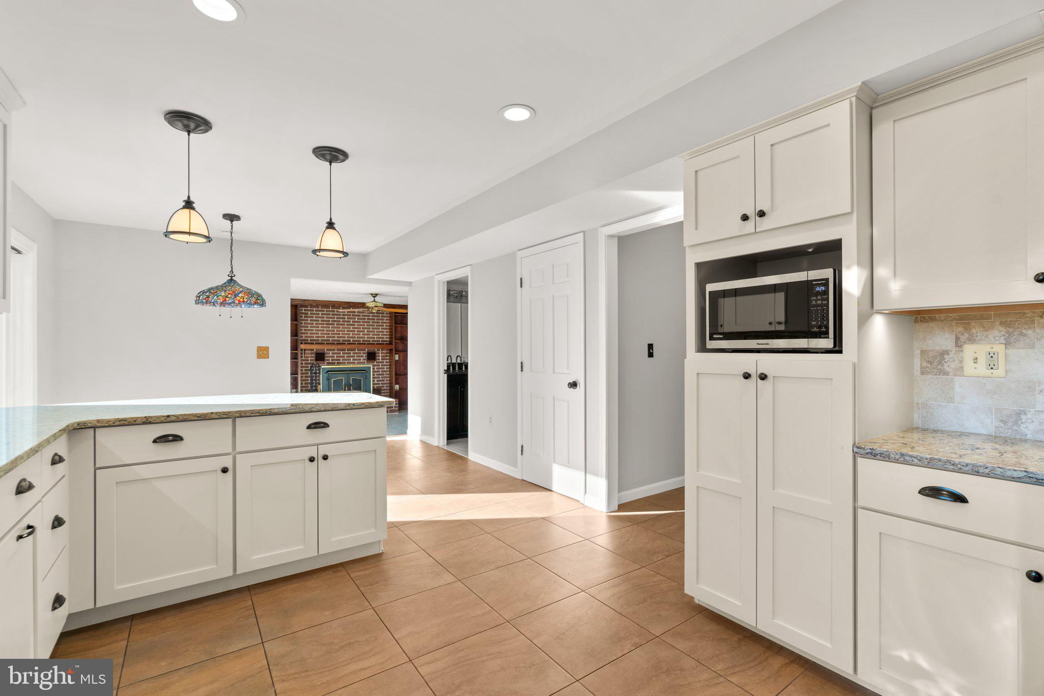 KALMIA FARMS - Residential