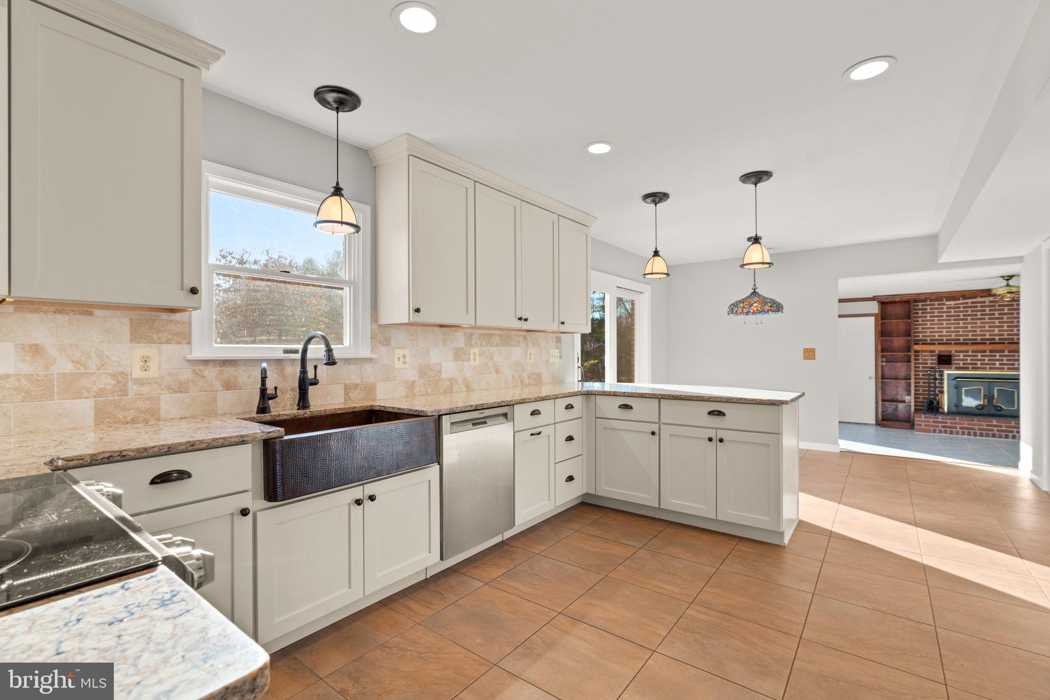 KALMIA FARMS - Residential