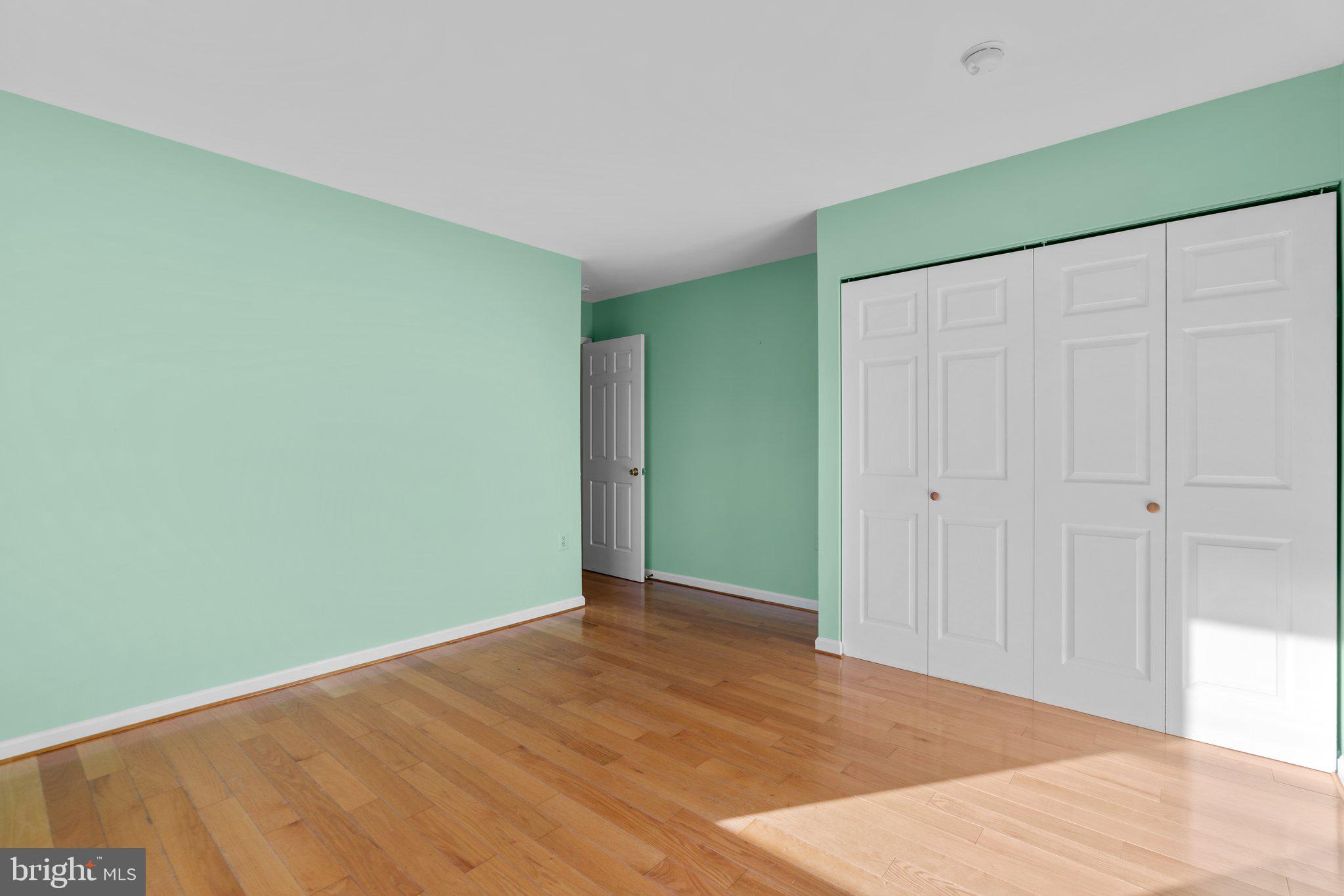 KALMIA FARMS - Residential