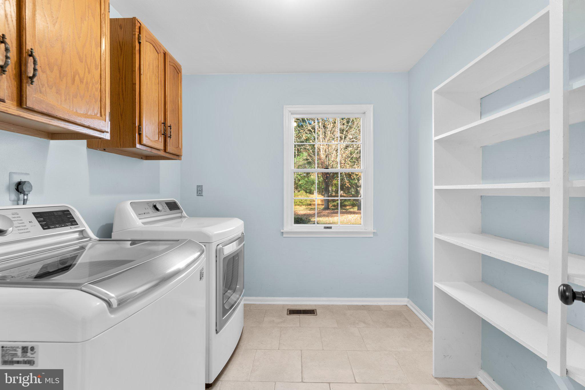 KALMIA FARMS - Residential