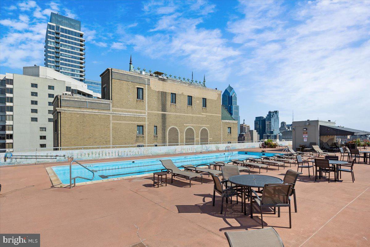 RITTENHOUSE SQUARE - Residential