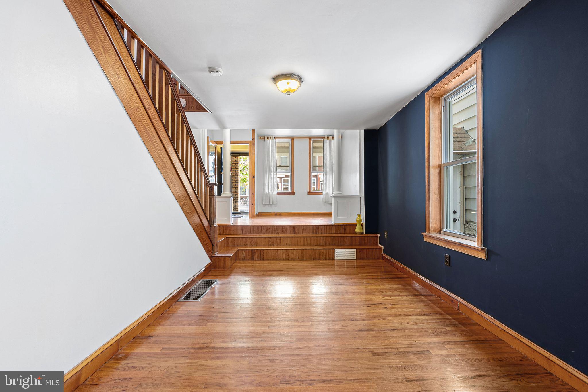 PORT RICHMOND - Residential