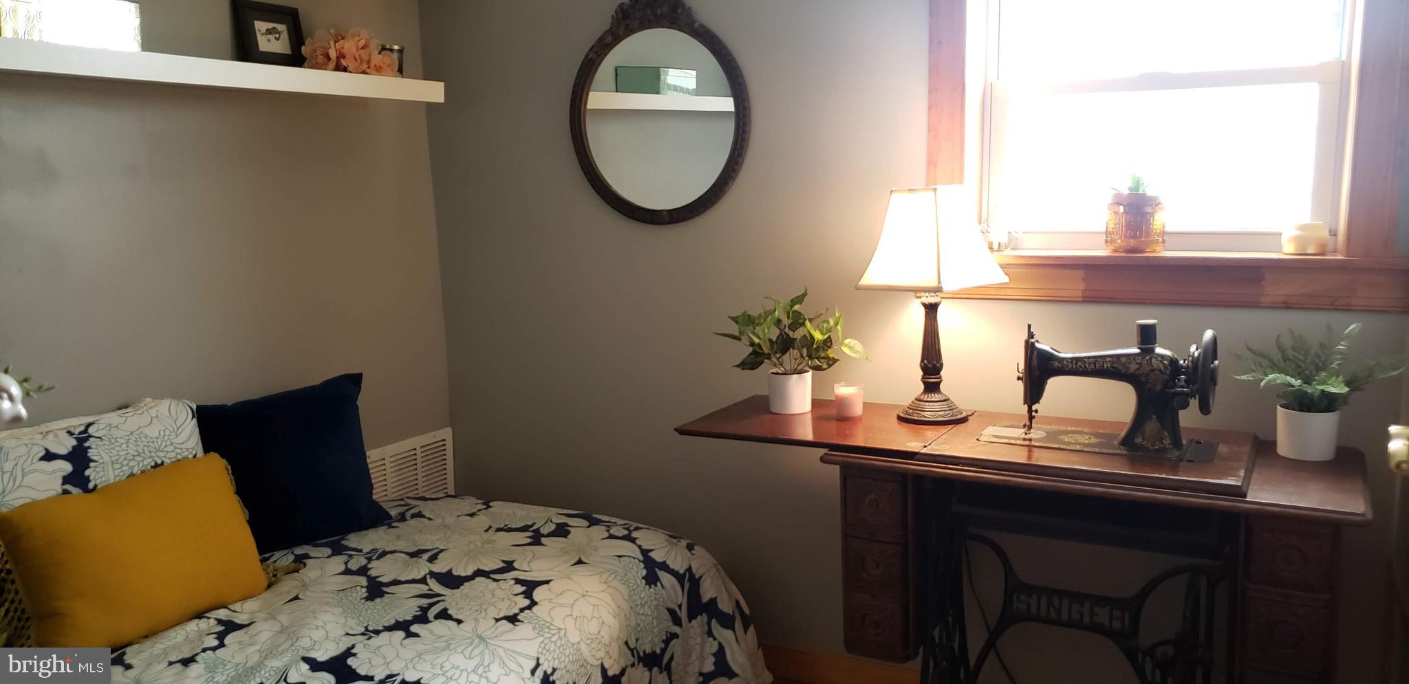 PORT RICHMOND - Residential