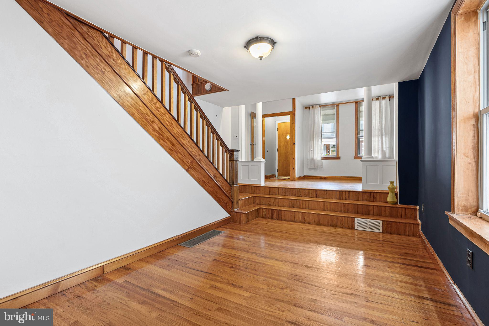 PORT RICHMOND - Residential