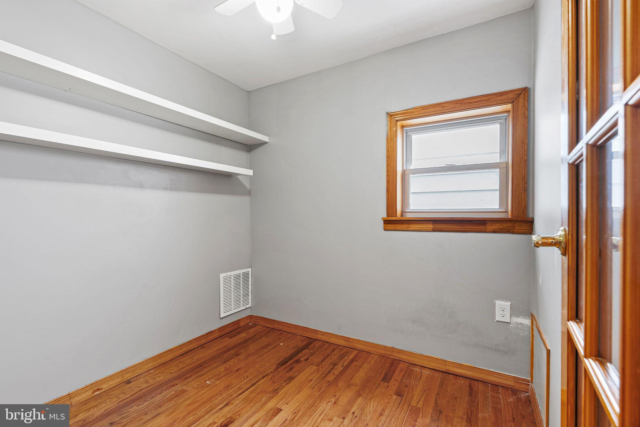 PORT RICHMOND - Residential