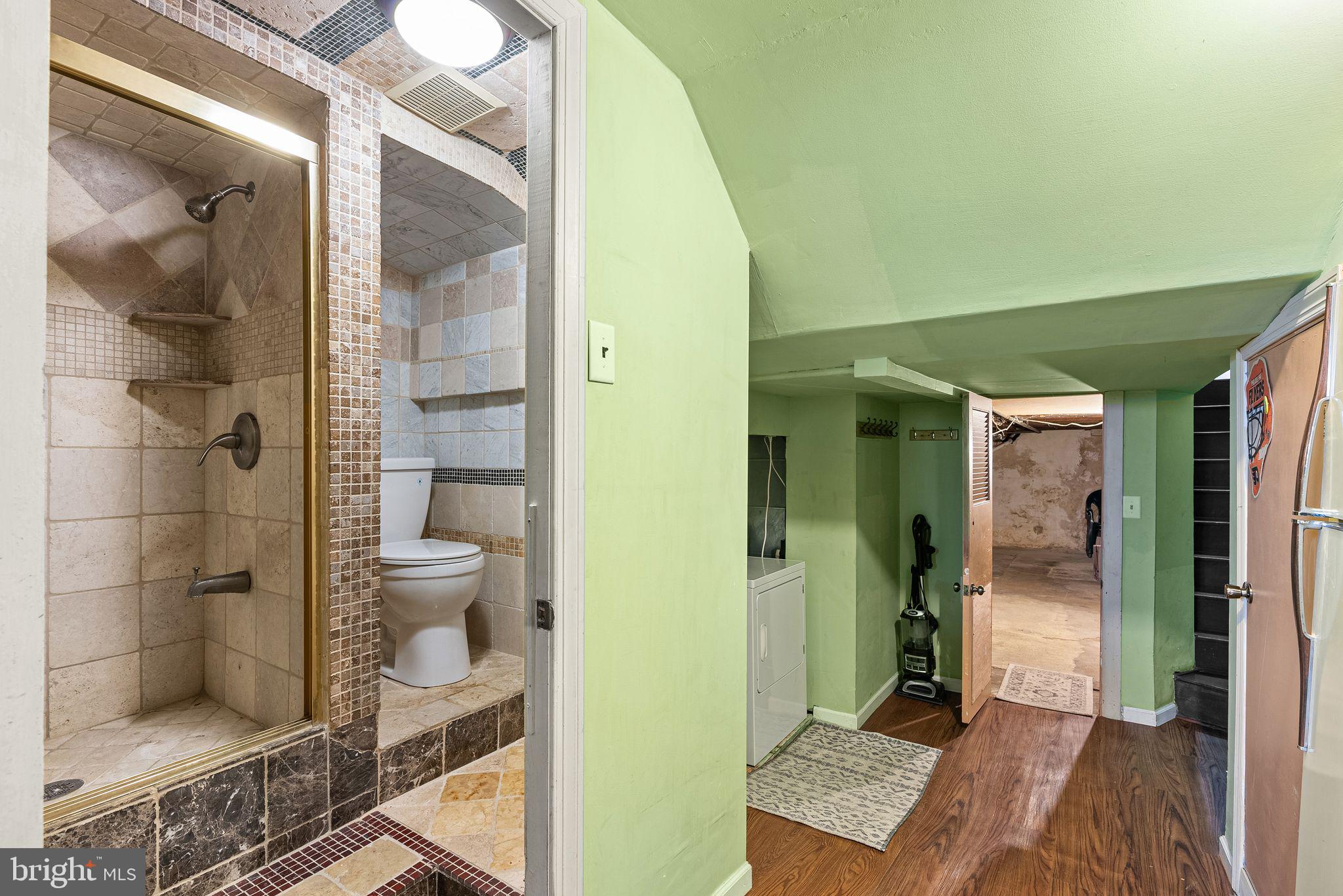 PORT RICHMOND - Residential