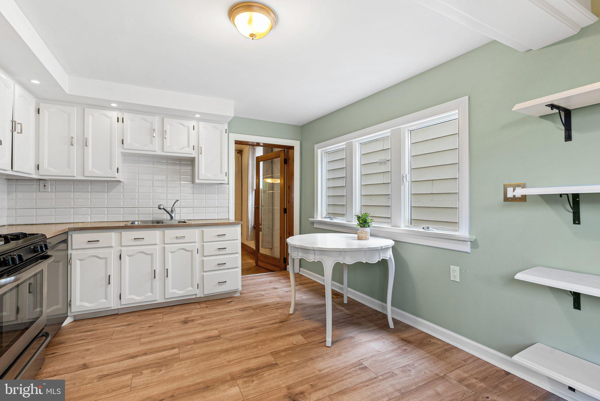 PORT RICHMOND - Residential