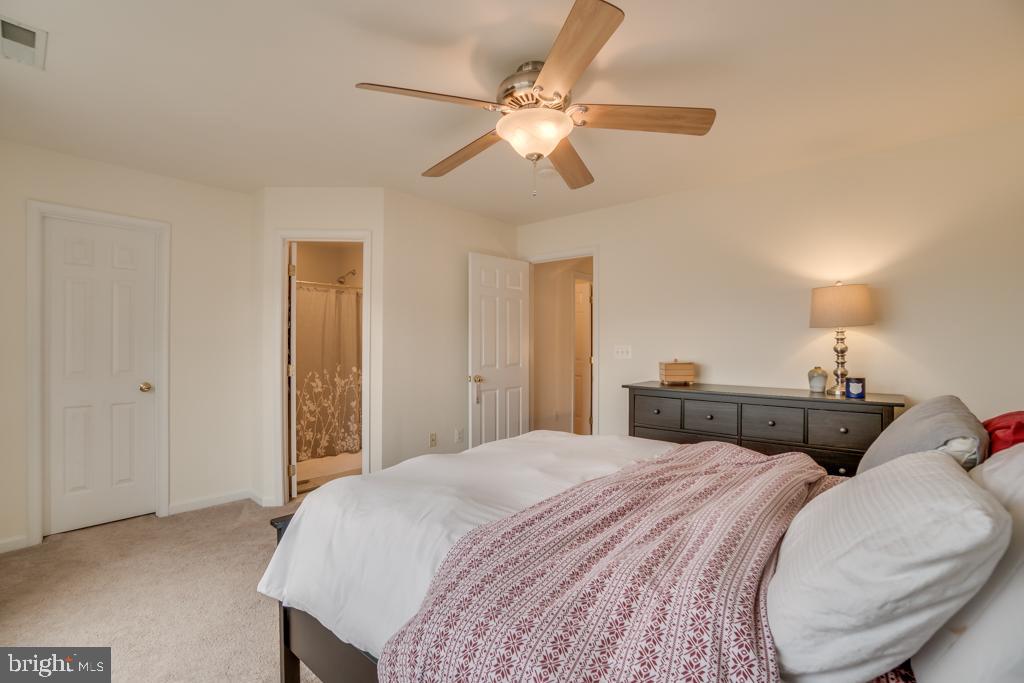 AZALEA WOODS - Residential