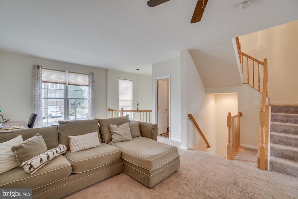 AZALEA WOODS - Residential