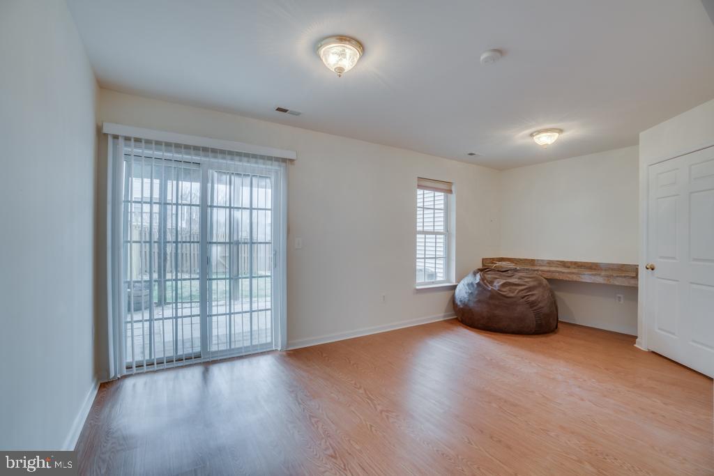 AZALEA WOODS - Residential