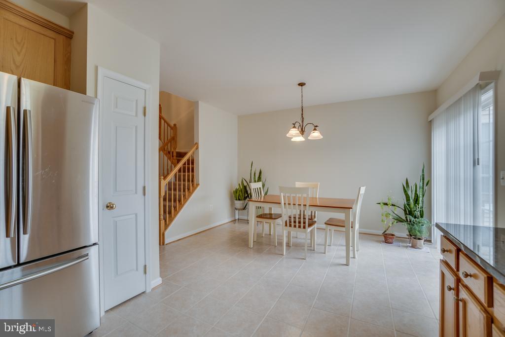 AZALEA WOODS - Residential