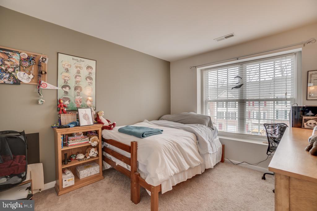 AZALEA WOODS - Residential